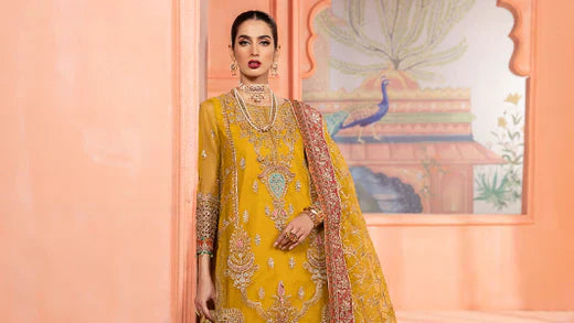 Fall Allure & Glamour - A Dive into Pre-Fall Luxury!