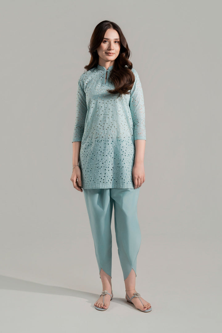 2 Pc Embroidered Lawn Suit m-basic Casuals MB2692B-ESM-IBU